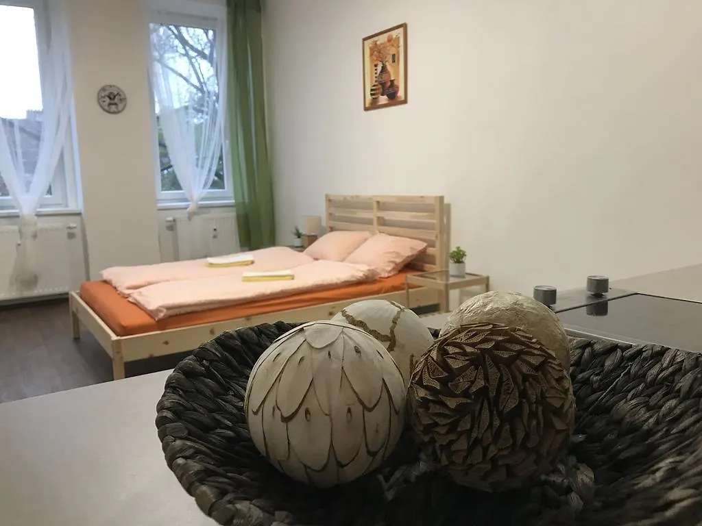Suite With Private Parking Brno